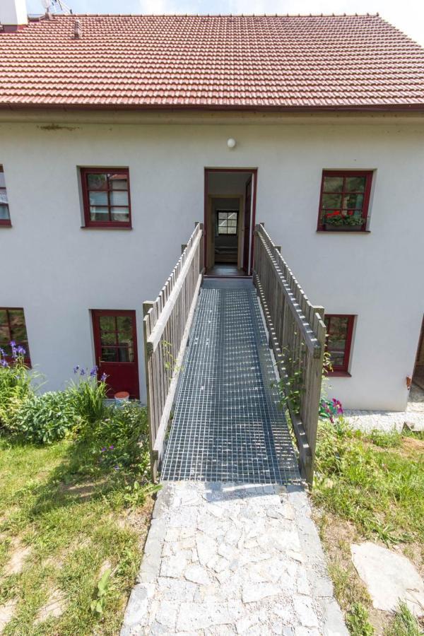 Ubytování Praschlhaus Horni Plana Exterior foto