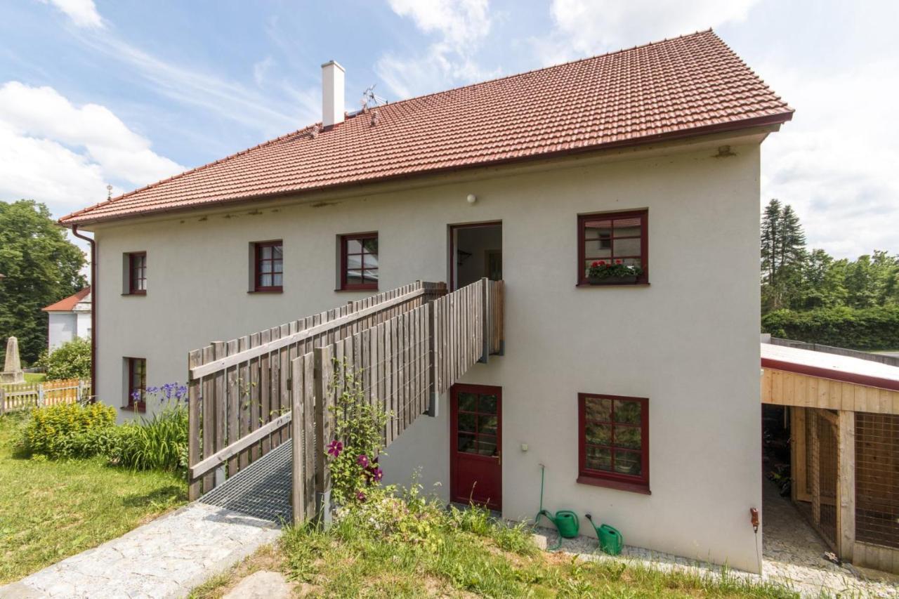 Ubytování Praschlhaus Horni Plana Exterior foto